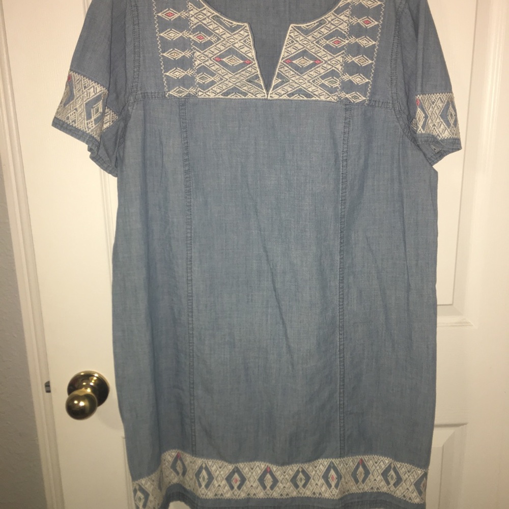 Madewell Embroidered Chambray Shift Tunic Dress
